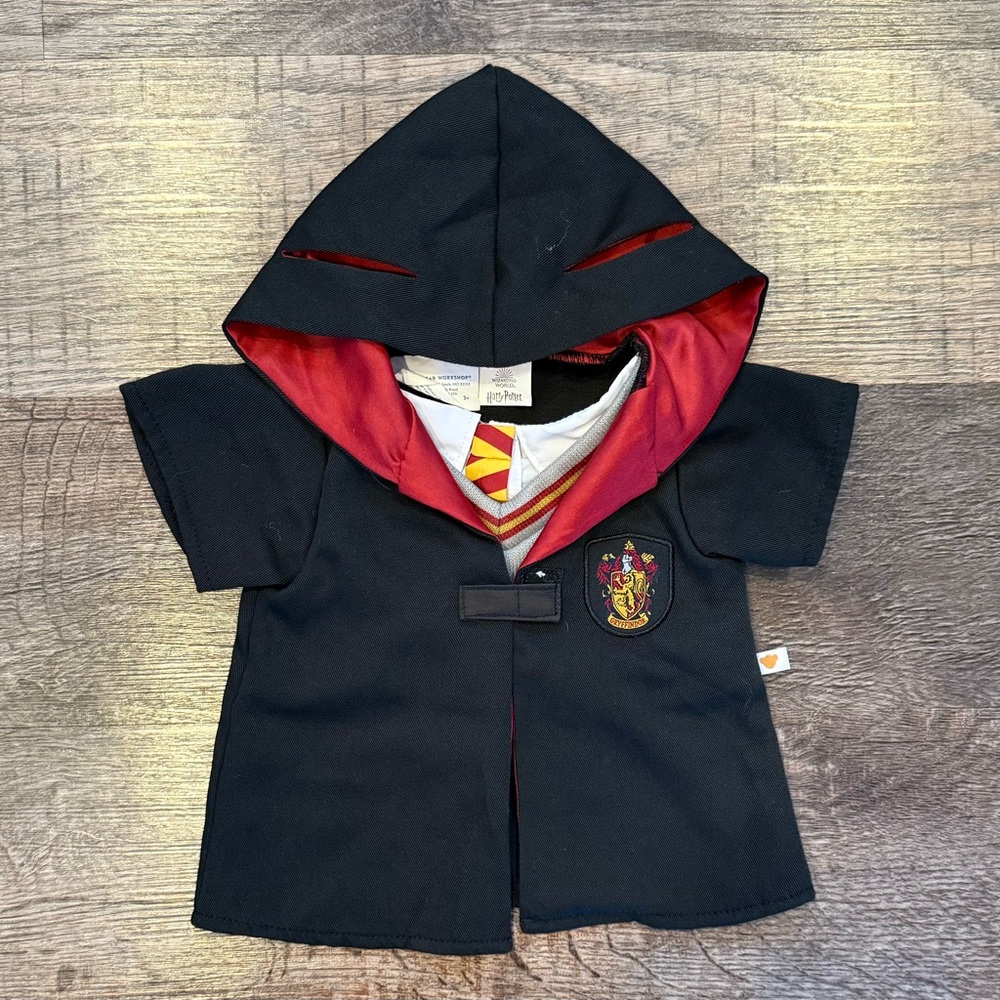 Build A Bear Workshop Harry Potter Gryffindor Robe and School Uniform For Bears